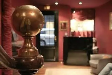 De Beaune 酒店 2*