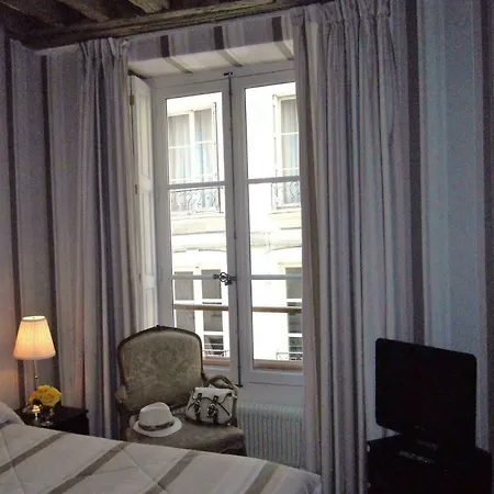 De Beaune 2* Paris